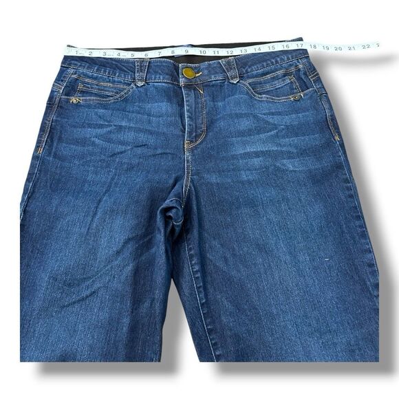 Democracy “Ab"solution Booty Lift Straight Leg Indigo Jeans Women’s Size 14 - Picture 4 of 15